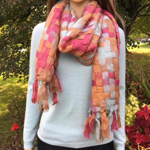 SUPER SOFT COLORFUL SQUARES SCARF - Picture 4 of 7